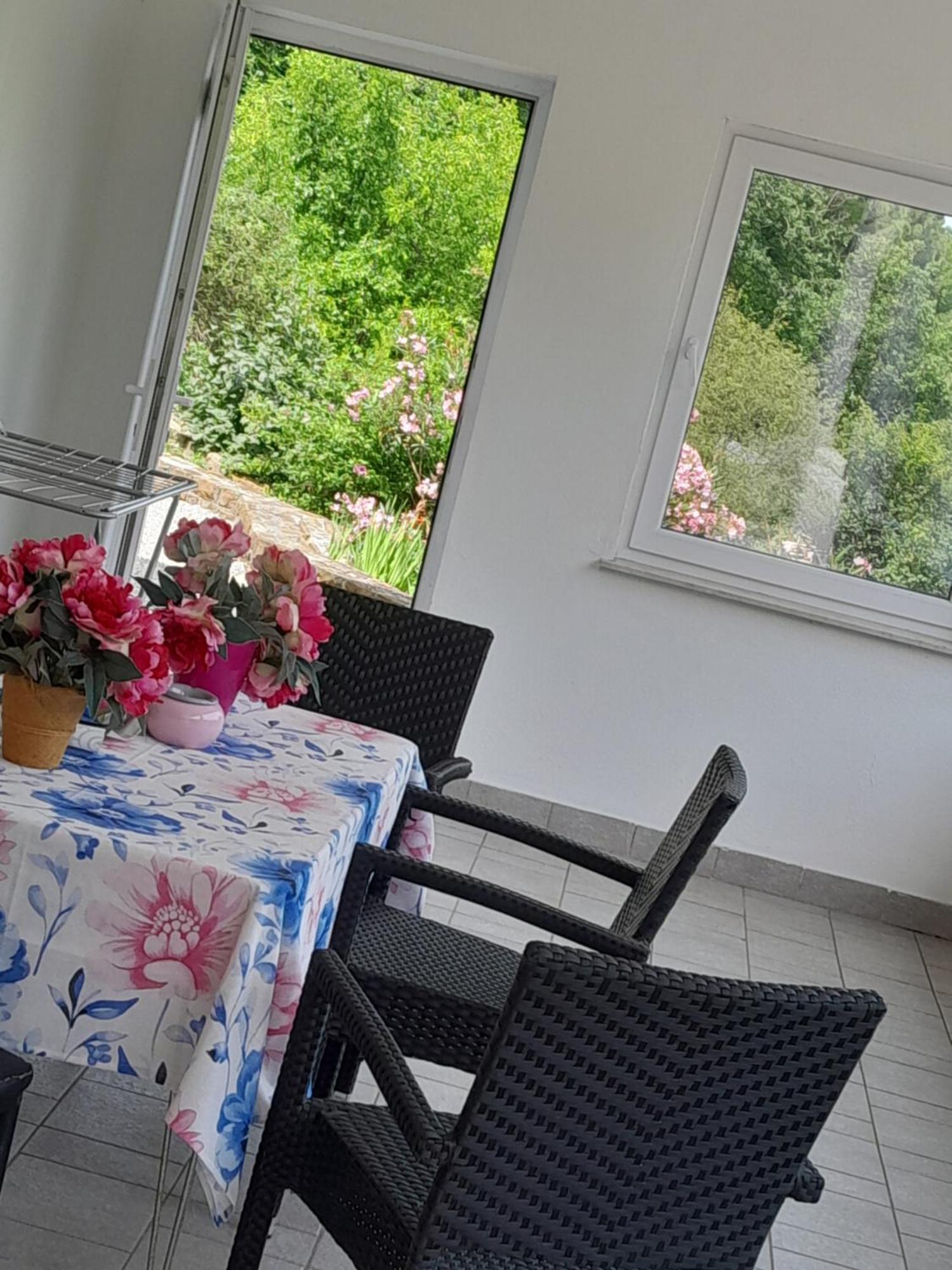 Apartmaji Strunjan Exterior foto